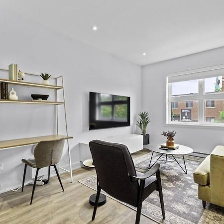 Stylish 2 Bedroom Haven By Jean Talon Market Μόντρεαλ Εξωτερικό φωτογραφία